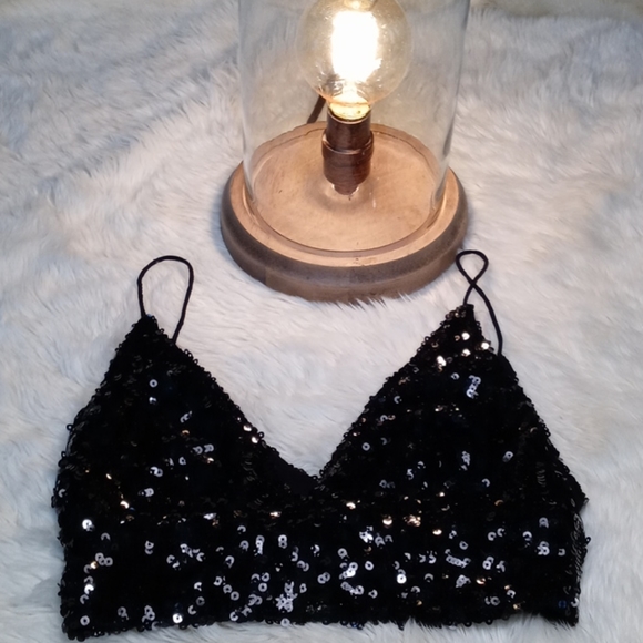 Unknown Tops - Pretty Black Sequin XS Bra Top